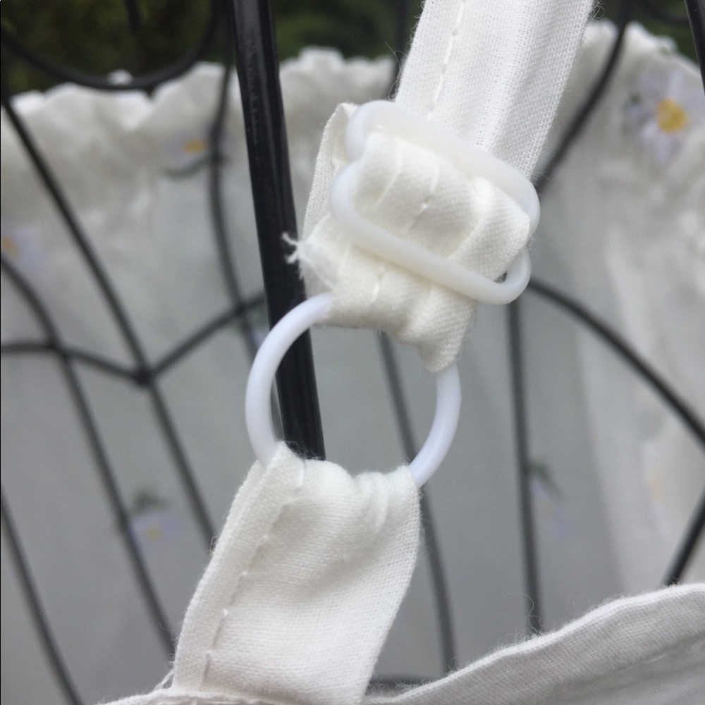 Pursue daisy embroidered white cotton peasant top - Picture 10 of 14